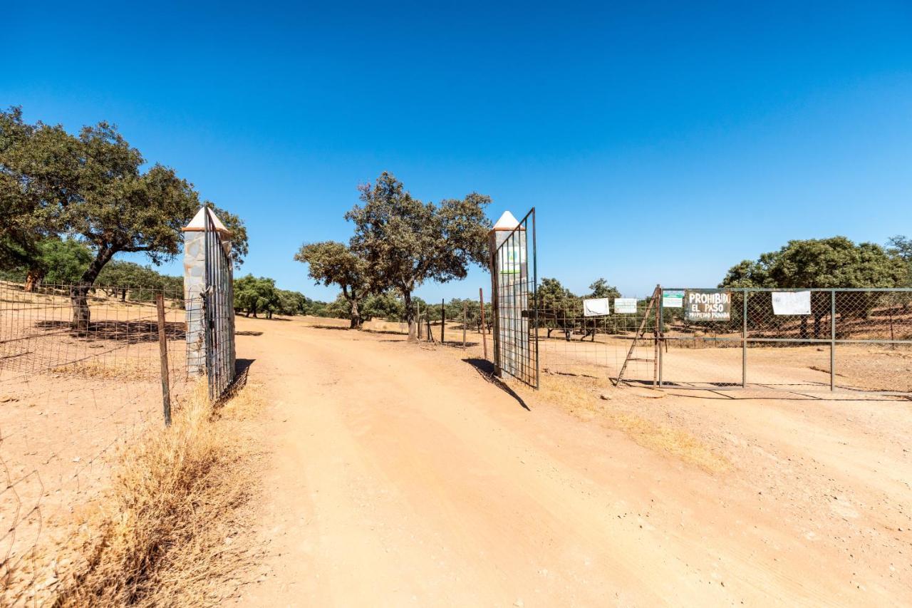 Casa Rural Quejigo Con Piscina Santa Olalla del Cala Luaran gambar
